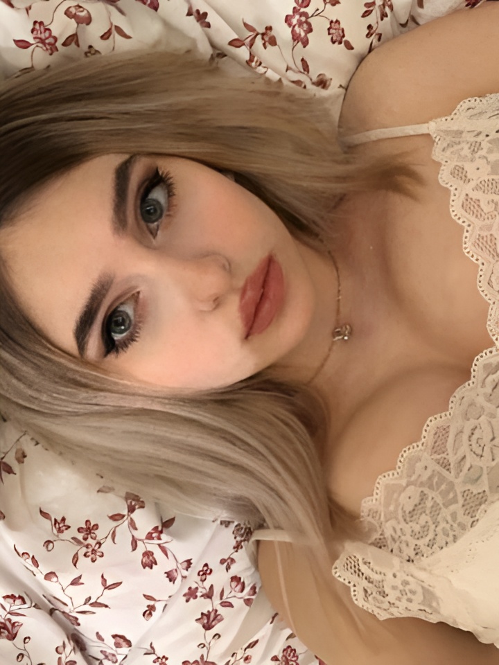 Индивидуалка Серафима, доступна для личного знакомства от 2000 руб