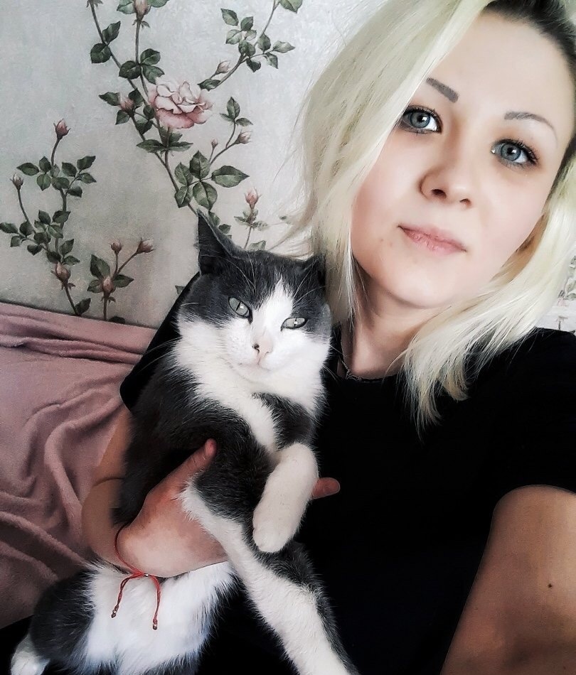 Лизка привлекальеная девушка из Заполярного цена от 3500 руб