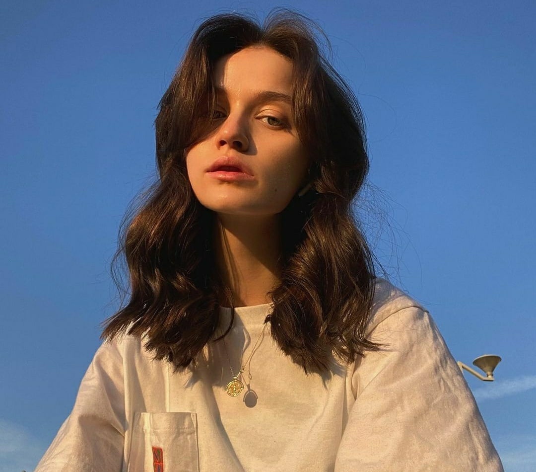 Вероника привлекальеная девушка из Заполярного цена от 3500 руб