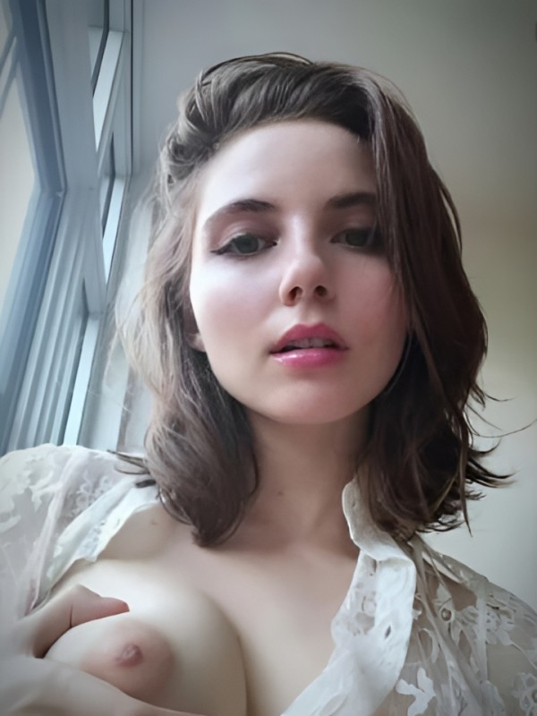 Адель привлекательная девушка из Заполярного цена от 2500 руб