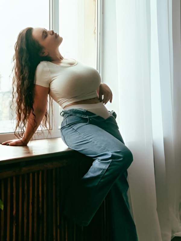 Элина привлекательная девушка из Заполярного цена от 1500 руб