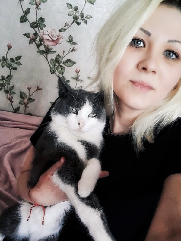 Лизка привлекательная девушка из Заполярного цена от 3500 руб