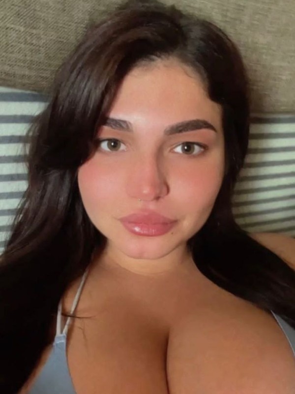 Ева привлекательная девушка из Заполярного цена от 2800 руб